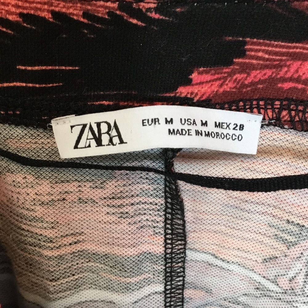 NWT Zara woman’s  One Piece romper in tropical multi color size medium - Picture 3 of 7